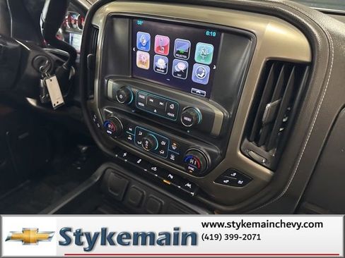 Used 2017 Chevrolet Silverado 1500 High Country AWD/4WD image 26