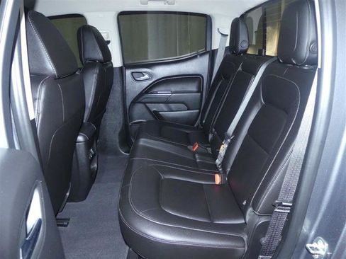 Used 2019 Chevrolet Colorado ZR2 AWD/4WD image 22
