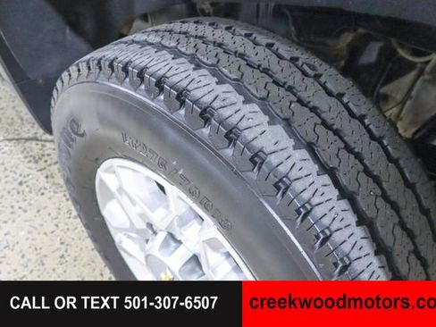 Used 2022 Chevrolet Silverado 2500 LTZ w/ Safety Package AWD/4WD image 24