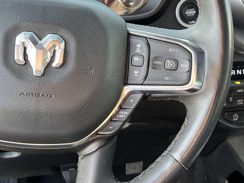 Used 2025 RAM 1500 Laramie AWD/4WD image 30