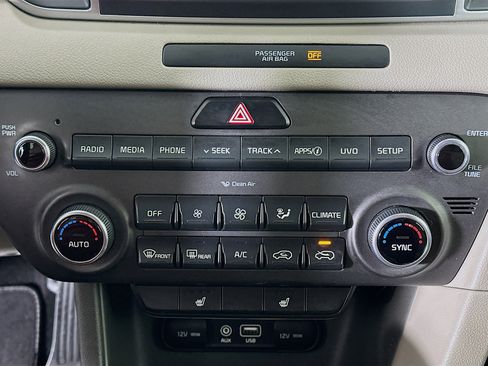 Used 2017 Kia Sportage EX image 22