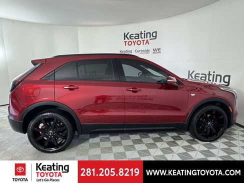 Used 2021 Cadillac XT4 Sport image 3