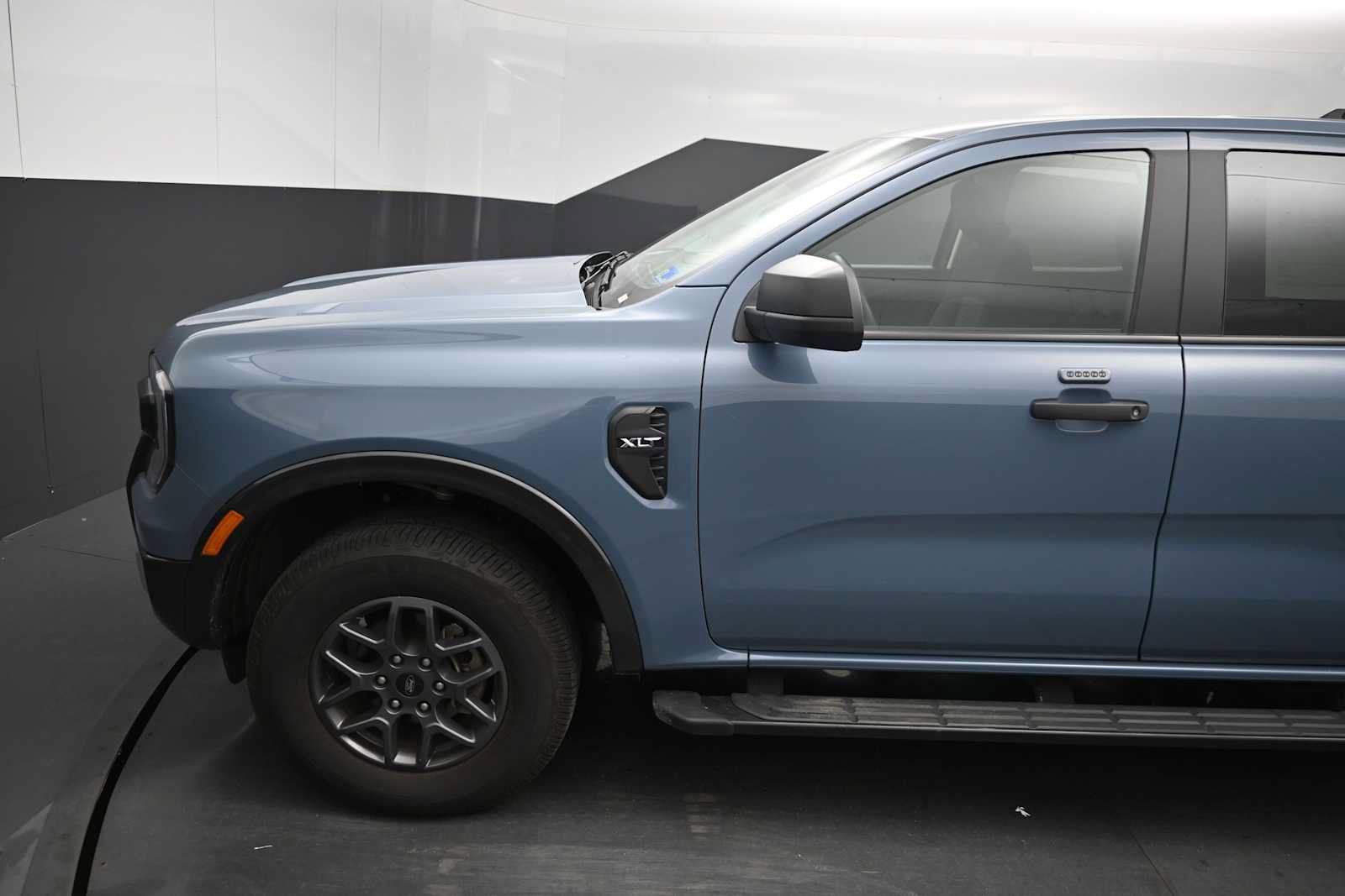 Used 2024 Ford Ranger XLT w/ FX4 Off-Road Package AWD/4WD image 17