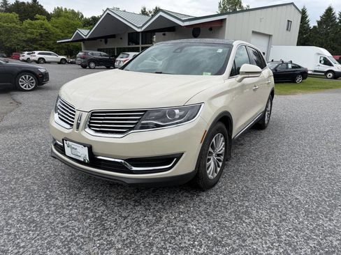 Used 2018 Lincoln MKX Select w/ Select Plus Package AWD/4WD image 1