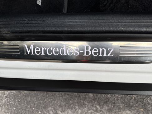 Used 2023 Mercedes-Benz GLC 300 4MATIC Coupe image 15