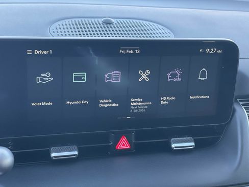 Certified 2025 Hyundai Ioniq 5 SE image 12