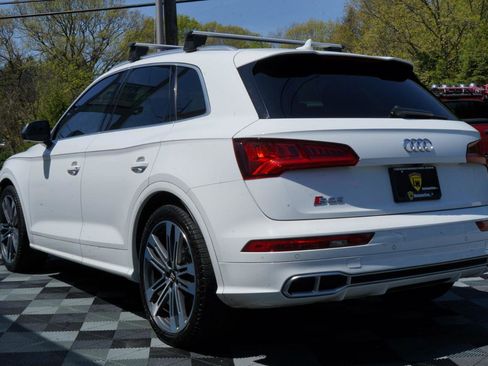 Used 2018 Audi SQ5 Premium Plus w/ S Sport Package AWD/4WD image 10