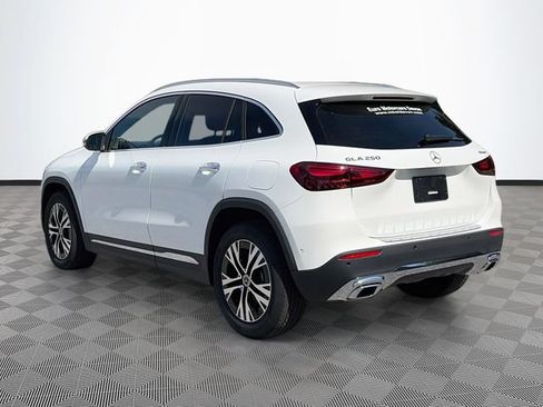 Used 2026 Mercedes-Benz GLA 250 4MATIC image 5