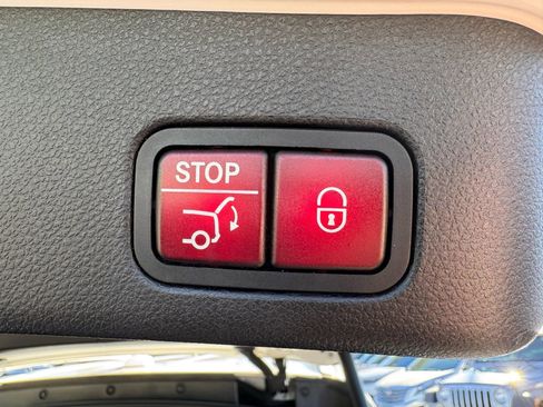 Used 2017 Mercedes-Benz GLE 350 image 35