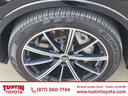 Used 2020 Audi Q7 3.0T Prestige w/ Prestige Package AWD/4WD image 9
