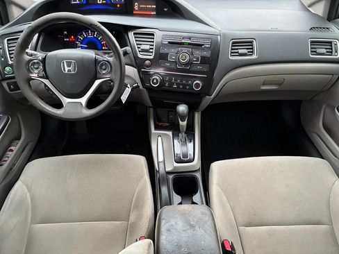 Used 2013 Honda Civic LX image 2