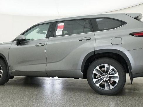 New 2026 Toyota Highlander XLE AWD/4WD image 20