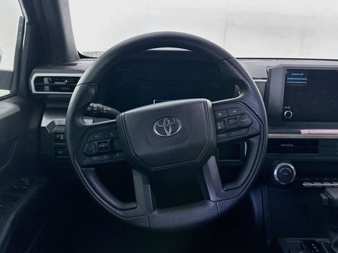 Used 2025 Toyota Tacoma SR5 RWD image 18