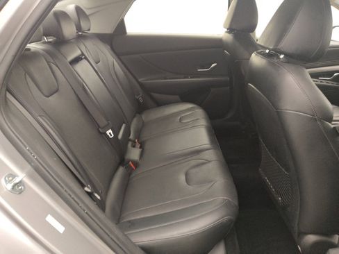 Used 2021 Hyundai Elantra Limited w/ Cargo Package FWD image 19