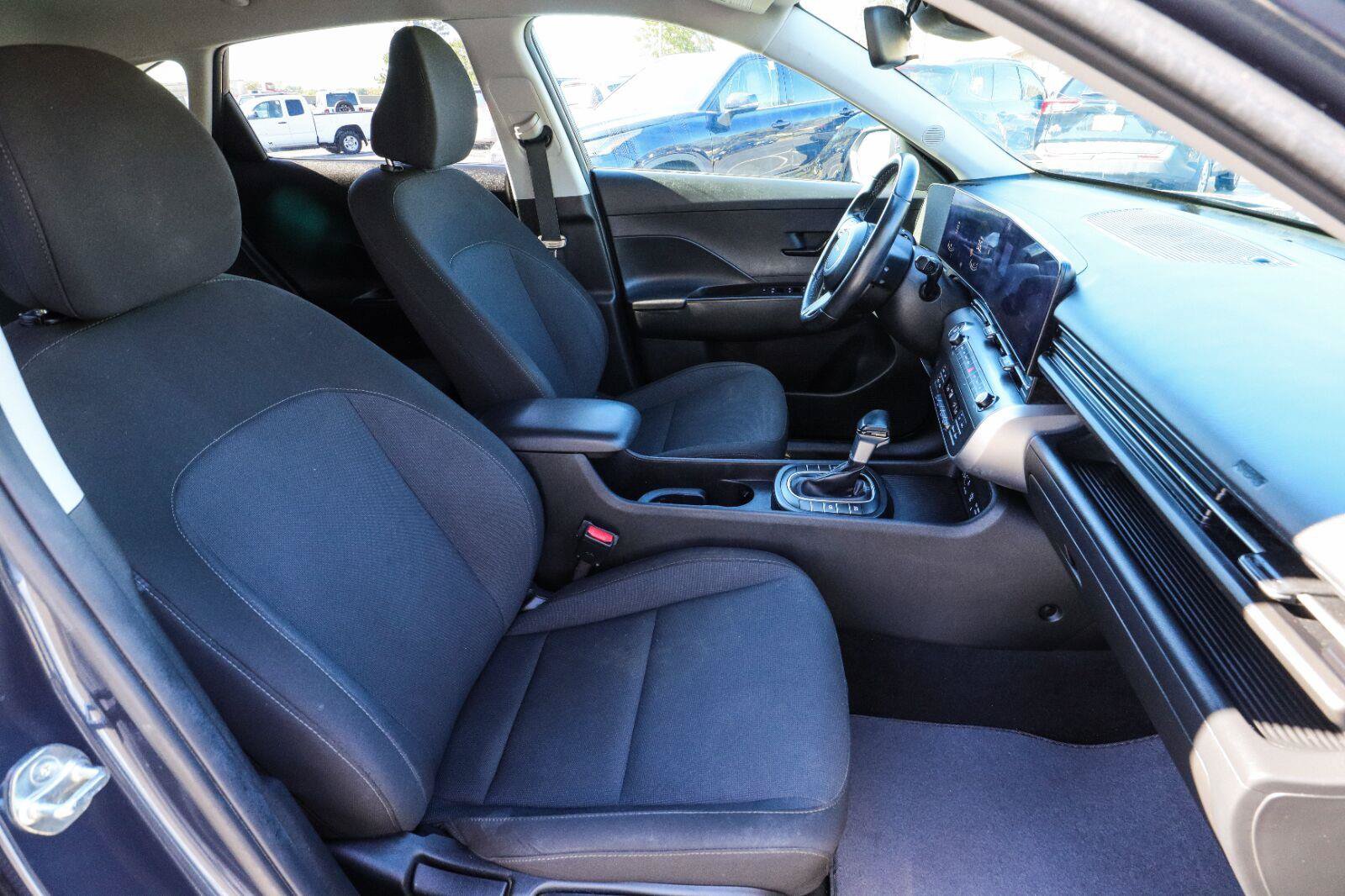 Used 2024 Hyundai Kona SEL AWD/4WD image 34