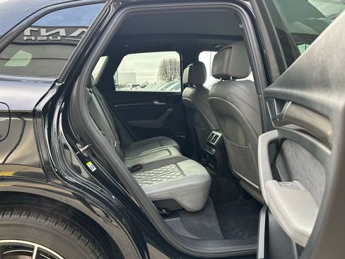 Used 2022 Audi SQ5 Prestige image 26