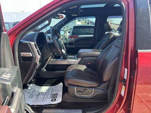 Used 2016 Ford F150 Platinum w/ Equipment Group 701A Luxury image 14