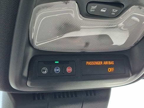 Used 2026 Chevrolet Colorado Trail Boss AWD/4WD image 27