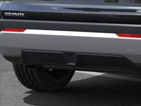 New 2026 Chevrolet Equinox LT w/ Convenience Package II image 14