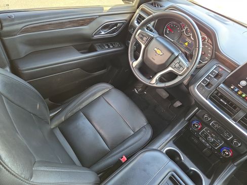 Used 2021 Chevrolet Tahoe LT RWD image 18