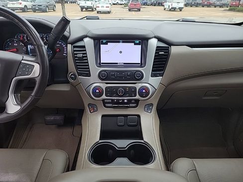 Used 2018 GMC Yukon SLT w/ Open Road Package image 12