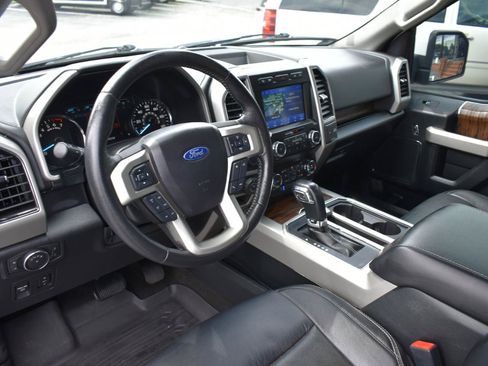 Used 2020 Ford F150 Lariat w/ Equipment Group 501A Mid AWD/4WD image 10