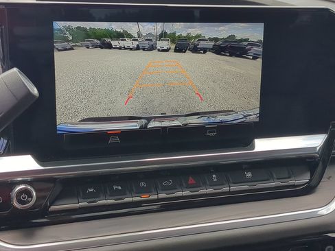 Used 2025 GMC Sierra 1500 SLT RWD image 25