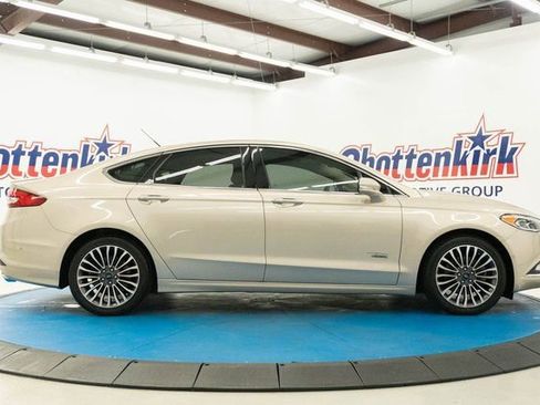Used 2018 Ford Fusion Energi Platinum image 14
