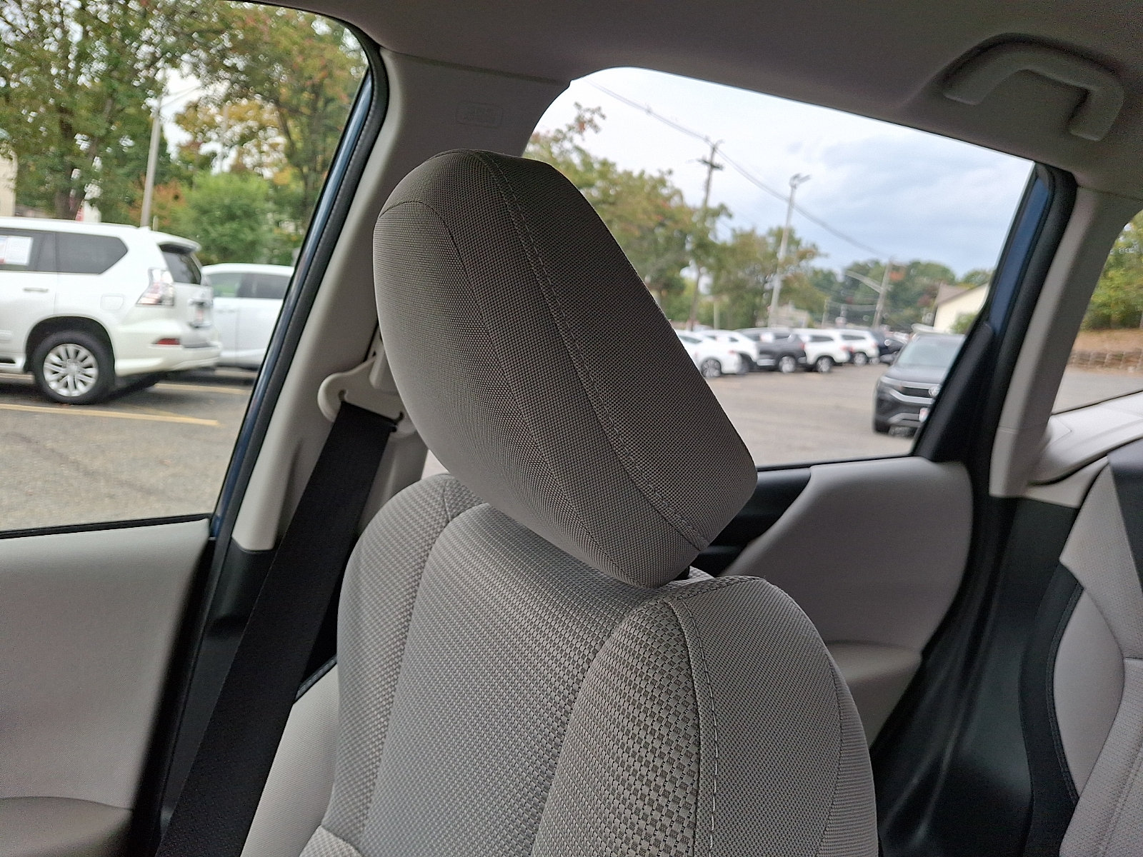 Used 2019 Subaru Forester AWD/4WD image 17
