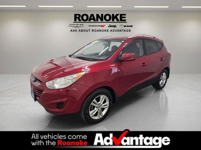 Used 2011 Hyundai Tucson GLS w/ Navigation Pkg 2