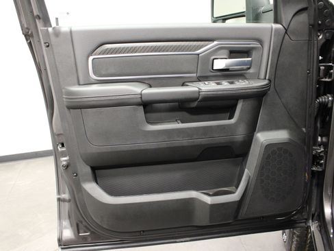 New 2026 RAM 2500 Big Horn AWD/4WD image 21