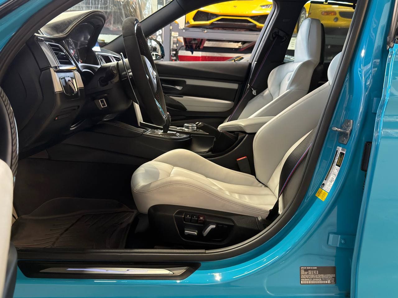Used 2018 BMW M3 RWD image 19