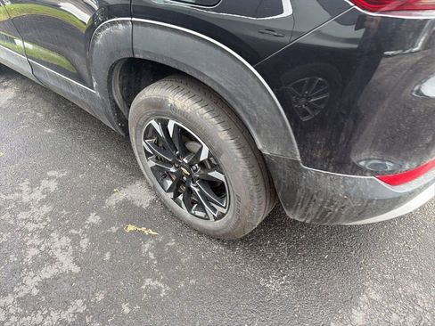 Used 2023 Chevrolet TrailBlazer LT w/ Convenience Package FWD image 7