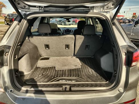 Used 2024 Chevrolet Equinox LT image 21