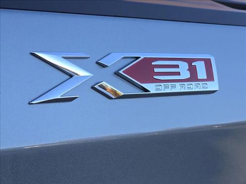 New 2026 GMC Sierra 1500 SLT w/ SLT Premium Plus Package image 8