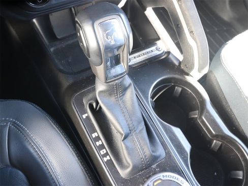 Certified 2022 Ford Bronco Outer Banks w/ Sasquatch Package image 21