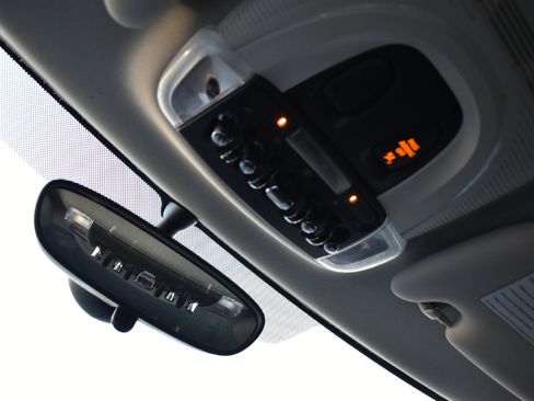 Used 2015 MINI Cooper S image 40