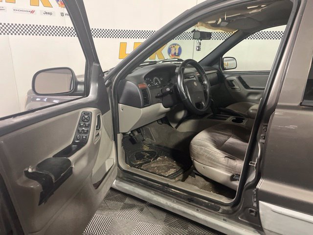 Used 1999 Jeep Grand Cherokee Laredo RWD image 9