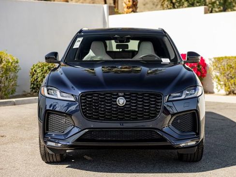 New 2026 Jaguar F-PACE R-Dynamic S image 3