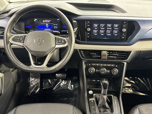 Used 2024 Volkswagen Taos SE FWD image 35
