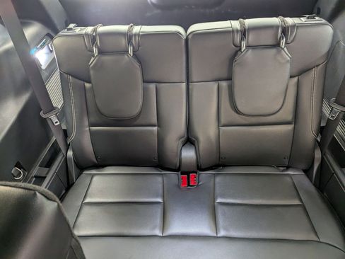 Used 2022 Ford Explorer ST w/ Equipment Group 401A image 21