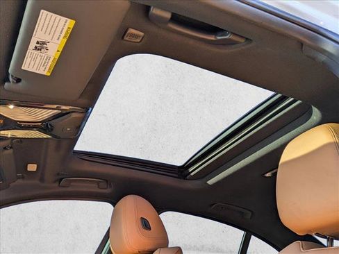 Used 2022 BMW 330i Sedan w/ Premium Package 2 image 16