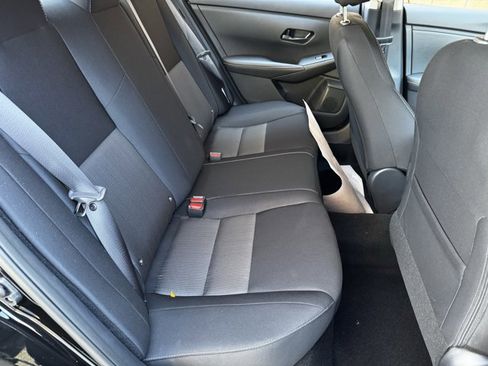 New 2025 Nissan Sentra SV image 9