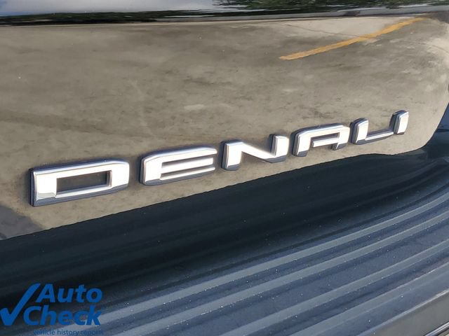 Used 2022 GMC Yukon XL Denali w/ Denali Ultimate Package AWD/4WD image 9