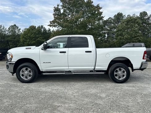 Used 2024 RAM 2500 Big Horn w/ Bed Utility Group image 8