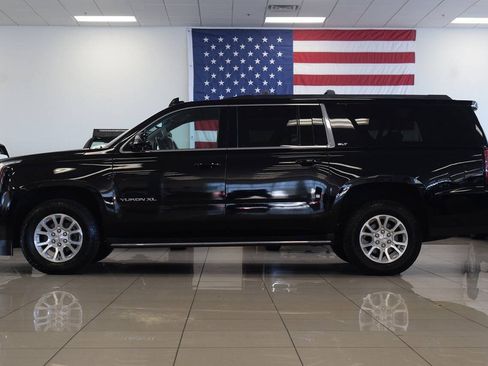 Used 2018 GMC Yukon XL SLT AWD/4WD image 4