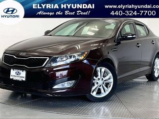 Used 2023 Hyundai Elantra SEL w/ Preferred Accessory Package FWD video 1