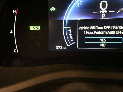 Certified 2025 Toyota Camry SE image 15