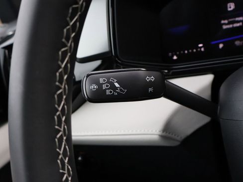 New 2026 Volkswagen Taos S image 35