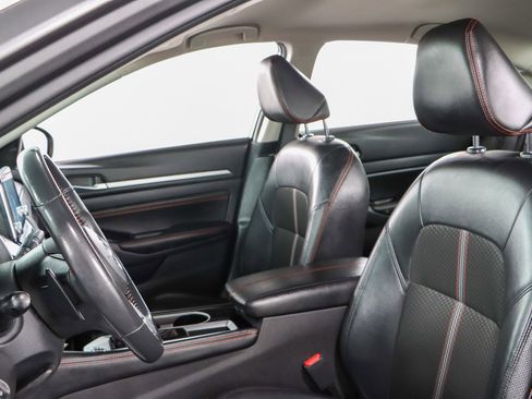 Used 2023 Nissan Altima 2.5 SR image 23